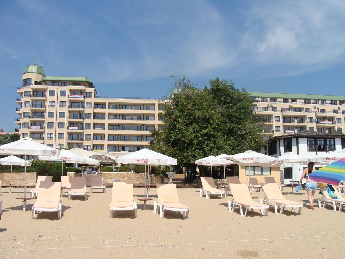 Admiral Apartments 골든샌드 객실 사진