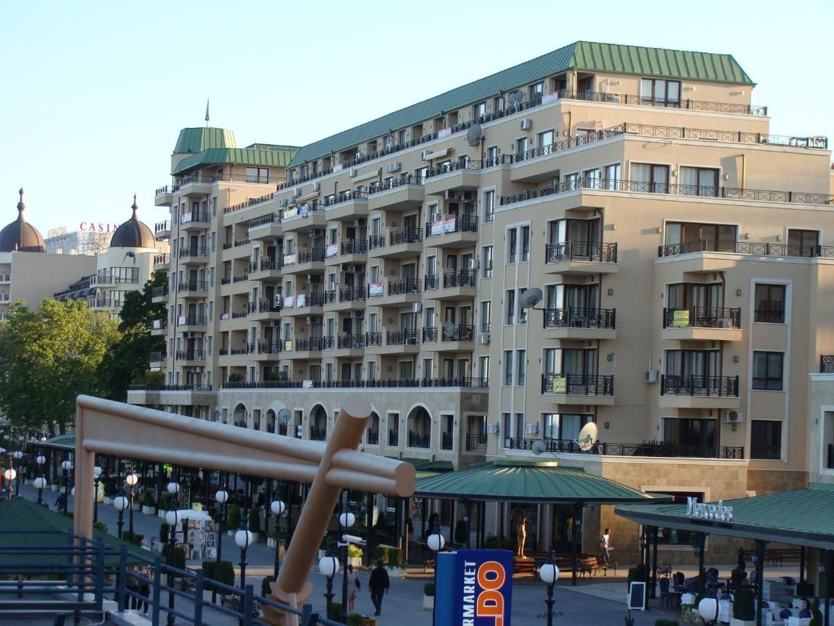 Admiral Apartments 골든샌드 객실 사진